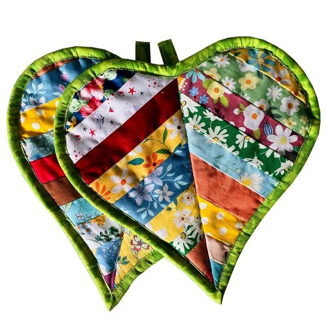 Pot Holders for Kitchen Hot Pads 100% Cotton for BBQ/Cooking/Baking/Grilling/Microwave/Barbecue (2PCS Loves)