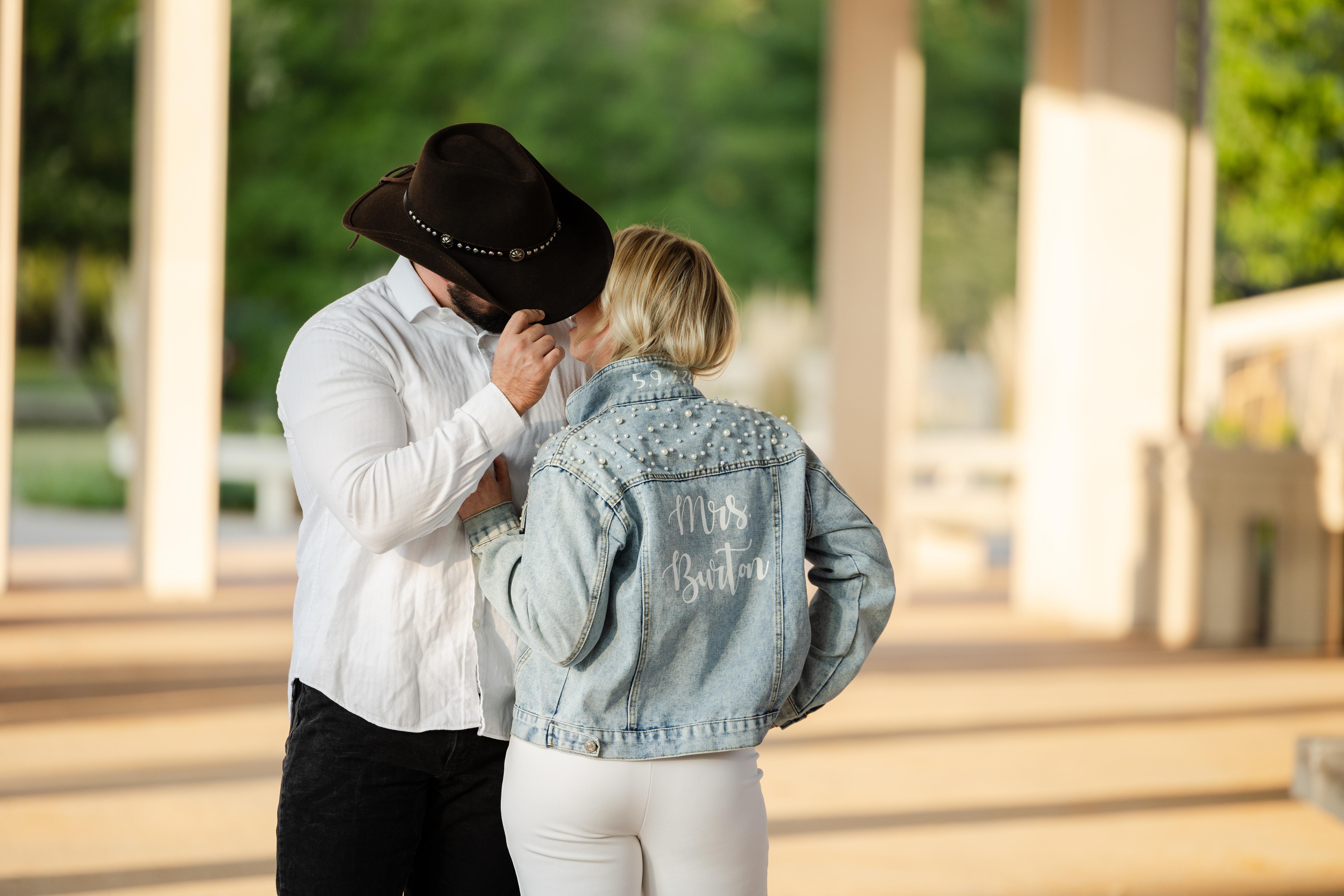 The Wedding Website of Antonia Pruss and Alexander Burton