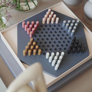 Classic Chinese Checkers Game