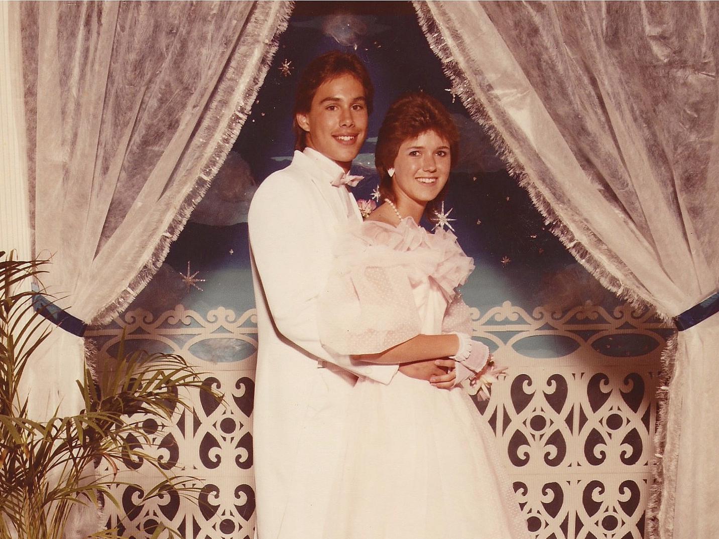 The Wedding Website of Jennifer Lee Morris and Todd Serrano