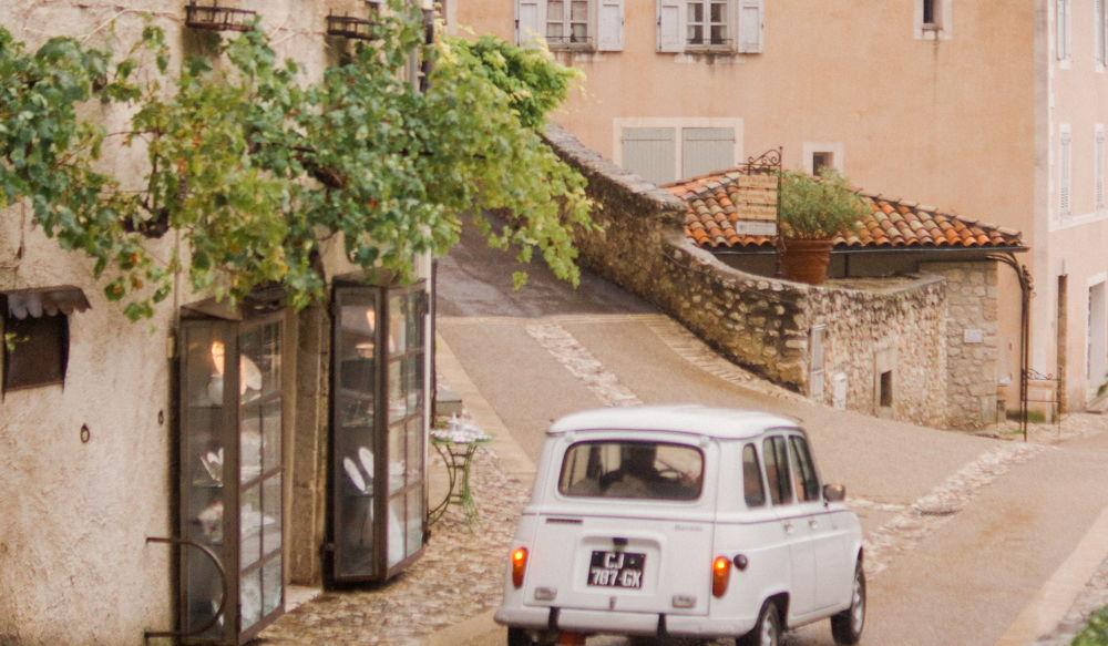 The Wedding Website of Arlie West and Mike Aronski