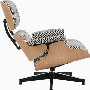 Eames Lounge Chair and Ottoman – Herman Miller