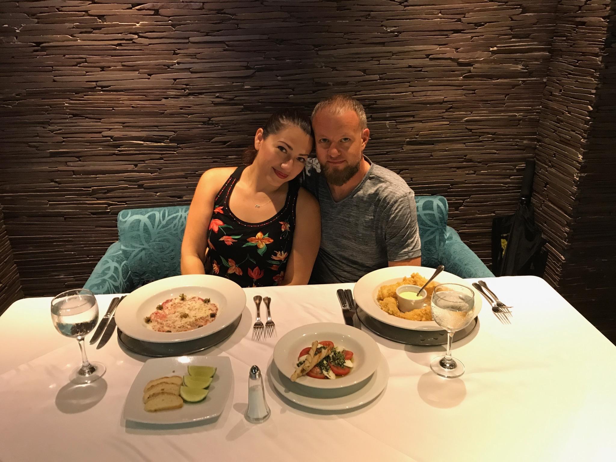 The Wedding Website of Vanessa Salas and Ryan Truitt