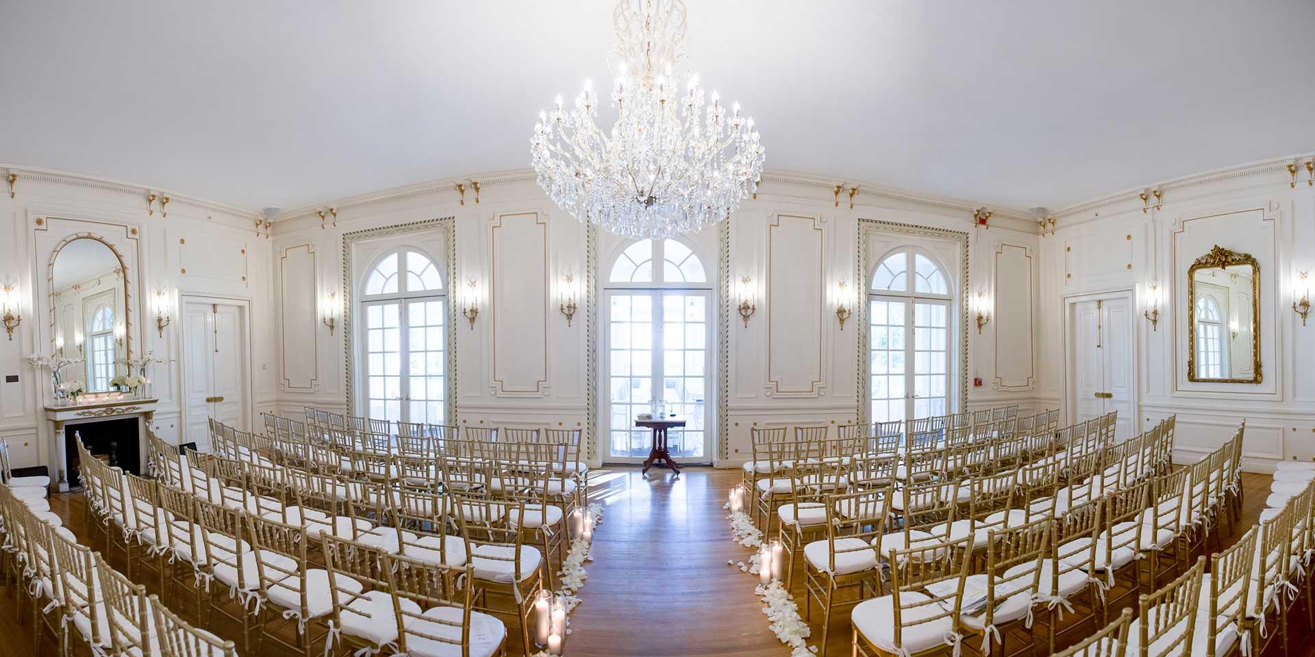 The Wedding Website of Stephanie Pimenta and Dean Soucie