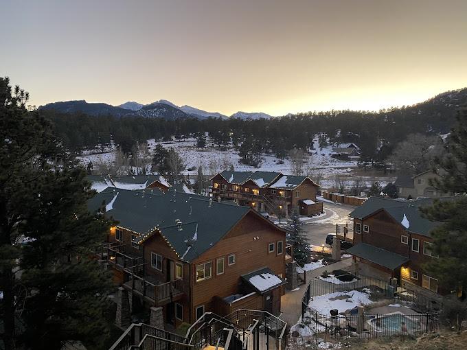 The Wedding Website of Brittany Gregory and Tom Hildenbrand