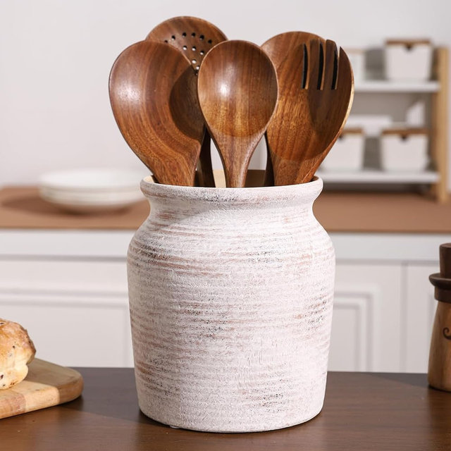 ATLZBLTCI Ceramic Farmhouse Kitchen Utensil Holder for Countertop, Rustic Cooking Utensil Holder Crock Fit for Kitchen Counter.