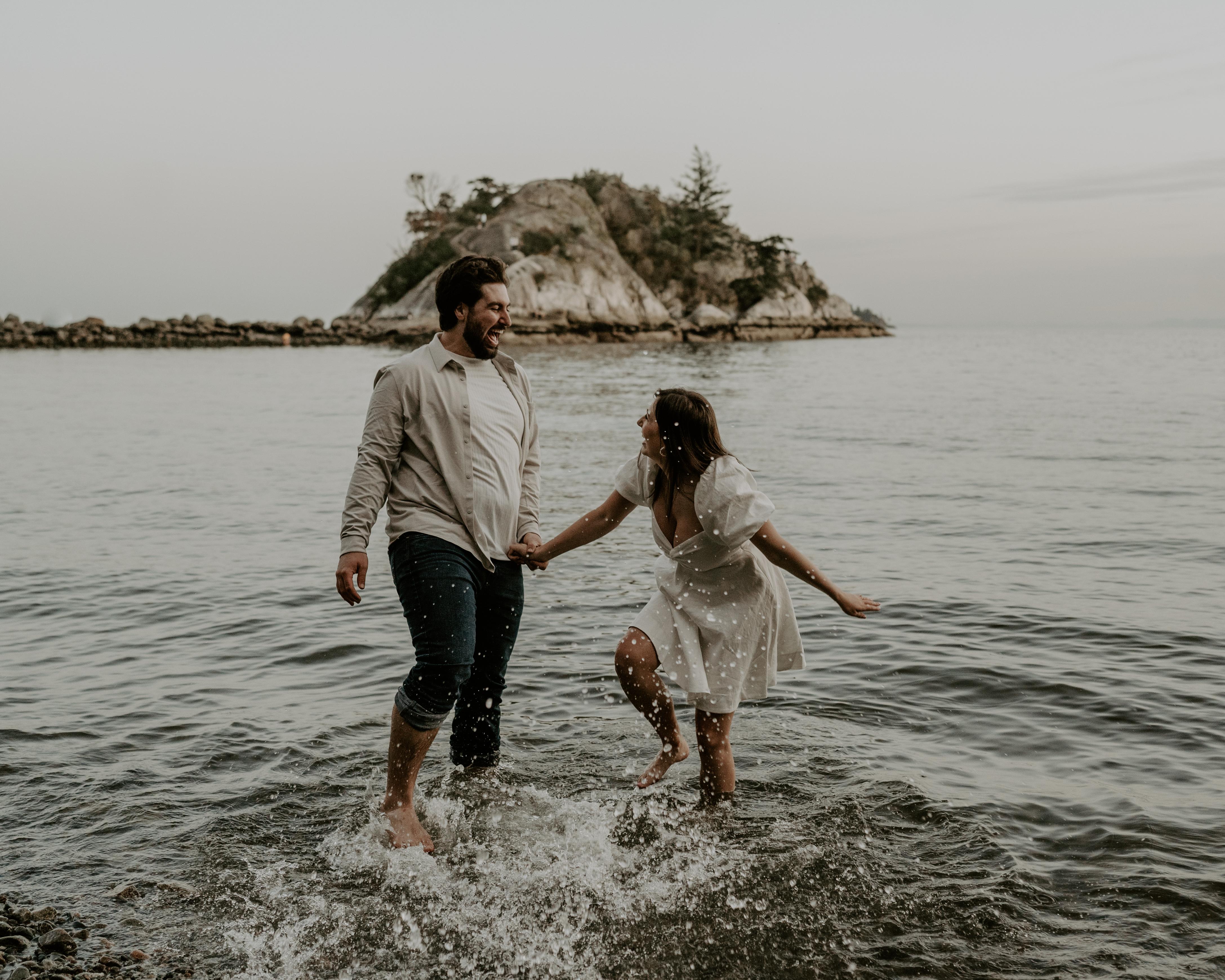 The Wedding Website of Paige Bannerman and Mackenzie Wilkinson