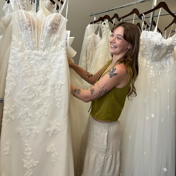 Sydney's Dream Wedding Dress