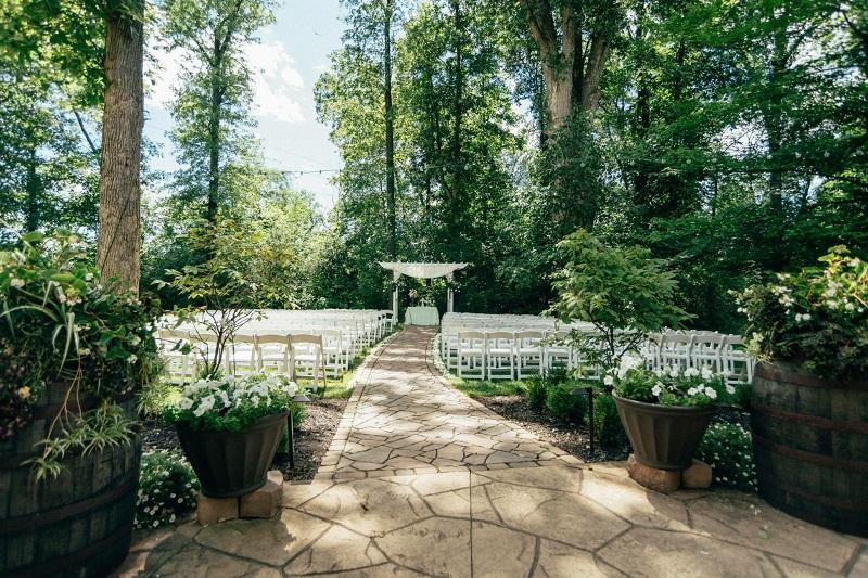 The Wedding Website of Alexa Brown and Tim Goff
