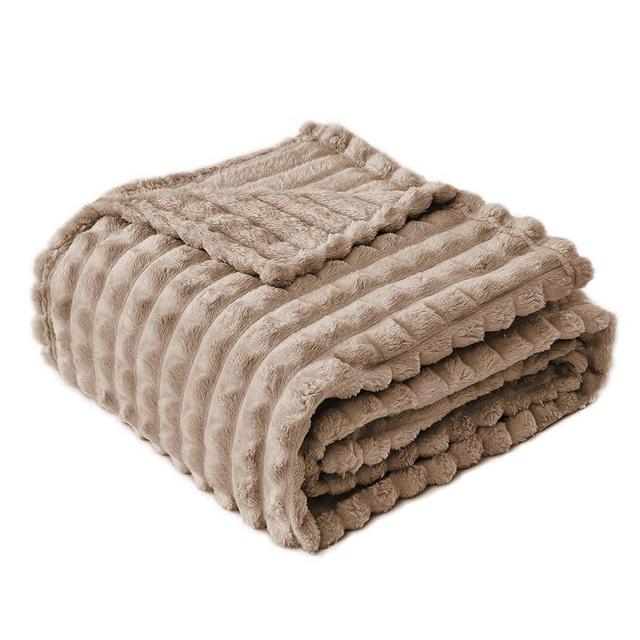 FY FIBER HOUSE Throw Blanket for Couch Soft Warm Fuzzy Twin Size Blankets for Sofa All Season Use, 60x80 Inches, Camel