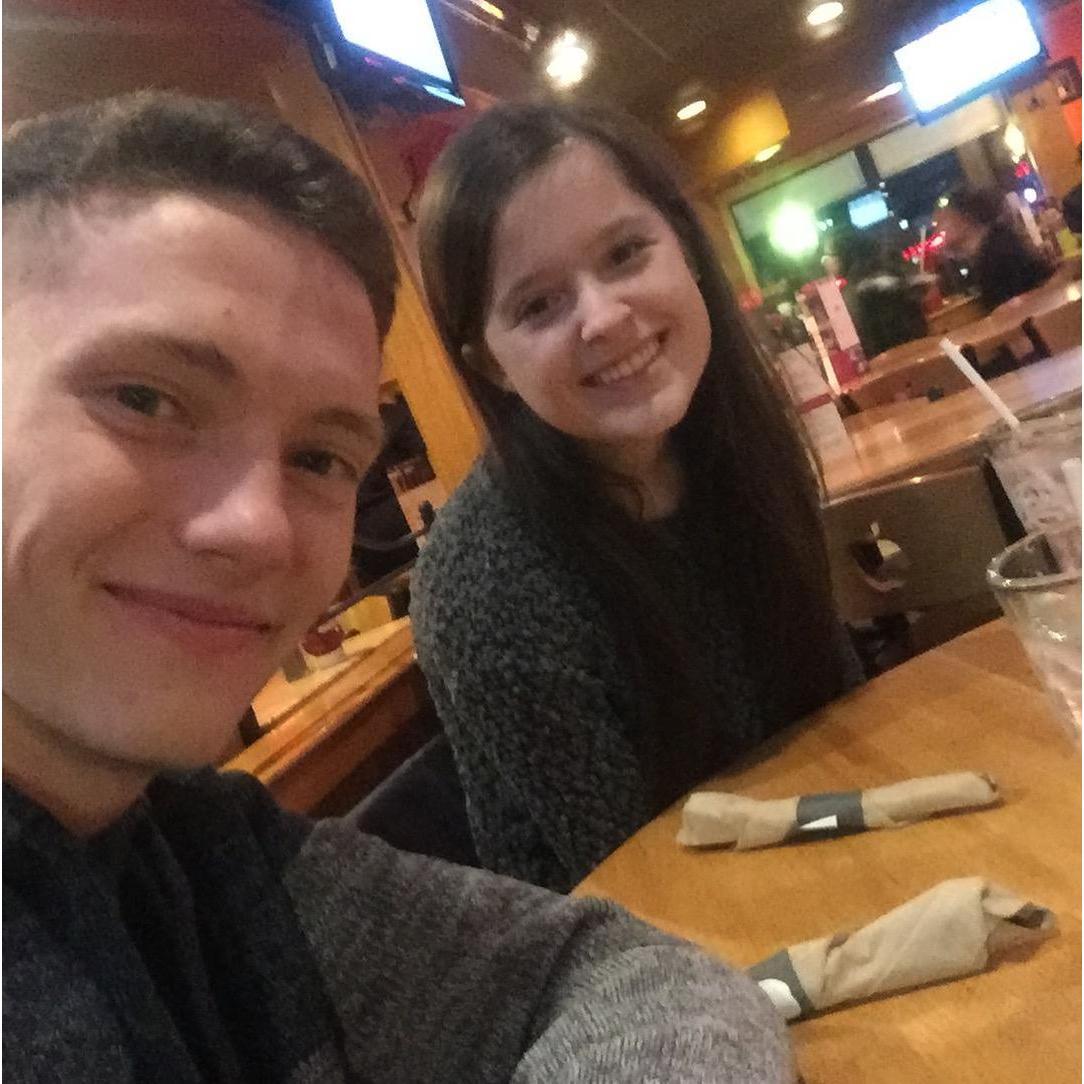 Our first official date part 1 at Applebee’s