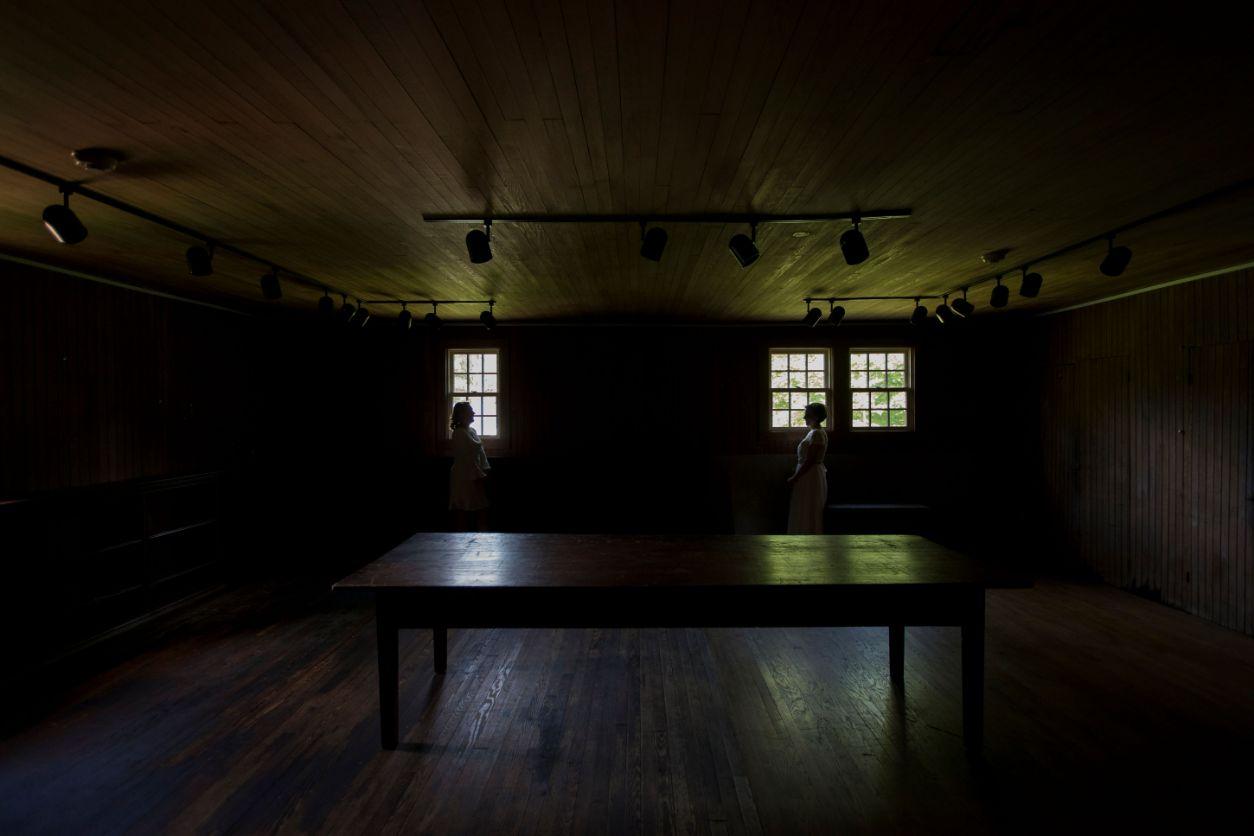 Keeler Tavern Wedding - Emma + Tom — Connecticut Wedding and Proposal  Photographer - Veronica Green Photography, image size:1254x836