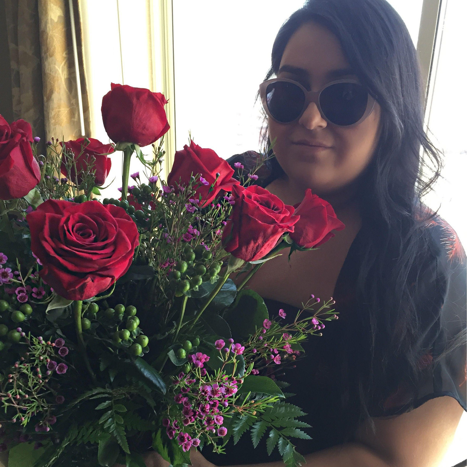 The roses Alex sent to Amanda's hotel room in Vegas.