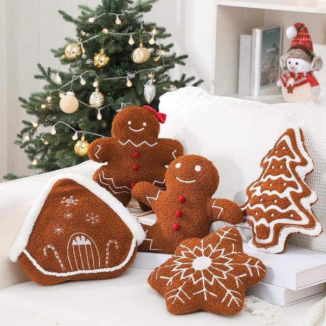 Geelin 5 Pcs Christmas Throw Pillows Gingerbread Man House Xmas Tree Snowflake Lumbar Pillows Stuffed Plush Cushion Gingerbread Christmas Decorations for Winter Holiday Bed Sofa Couch Outdoor Party