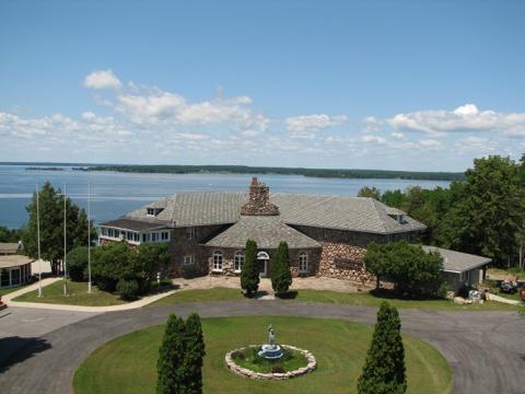 The Wedding Website of Emily Saporito and Paxton Smith