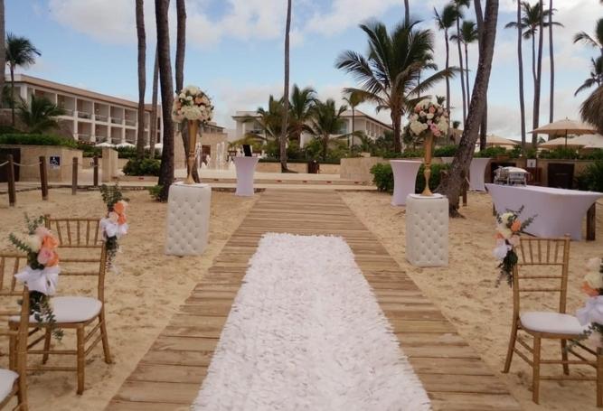 The Wedding Website of Audrey Bruce and Duane Bell