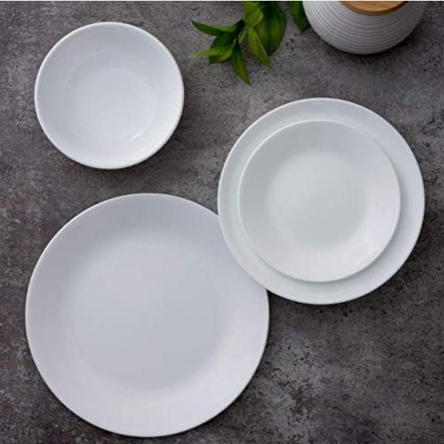 Corelle Vitrelle 8-Piece Dinner Plates Set Triple Layer Glass and Chip Resistant