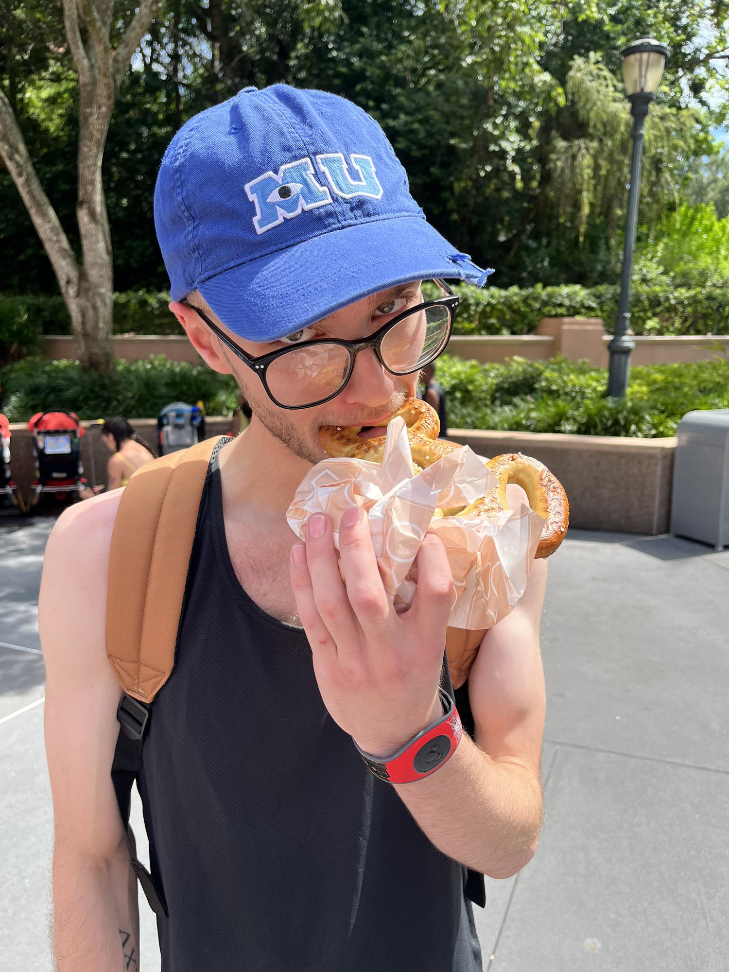 Gotta get a Mickey Pretzel
