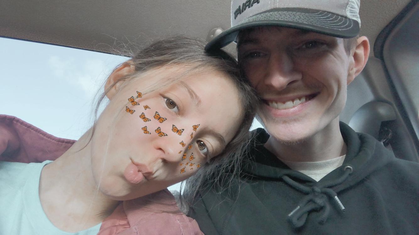 The Wedding Website of Kylee Davers and Dylan Selby