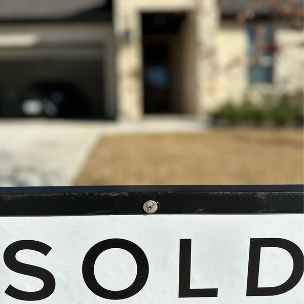 We bought a house! Help us make it a home!