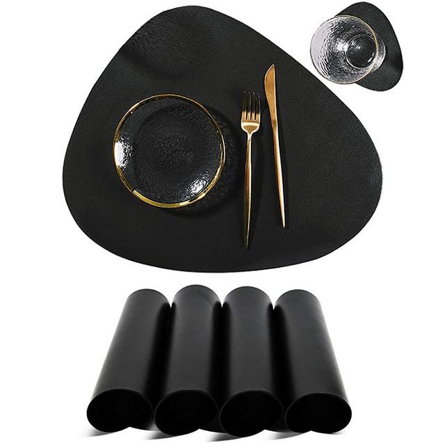 SUBEKYU Faux Leather Placemats and Coasters Set, Washable Round Table Mat, Waterproof Coffee Mats, Heat-Resistant Place Mat for Kitchen Dining Table (4 Piece Black Set)