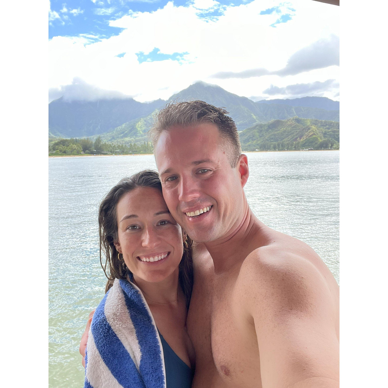 Pier jumping at Hanalei Bay