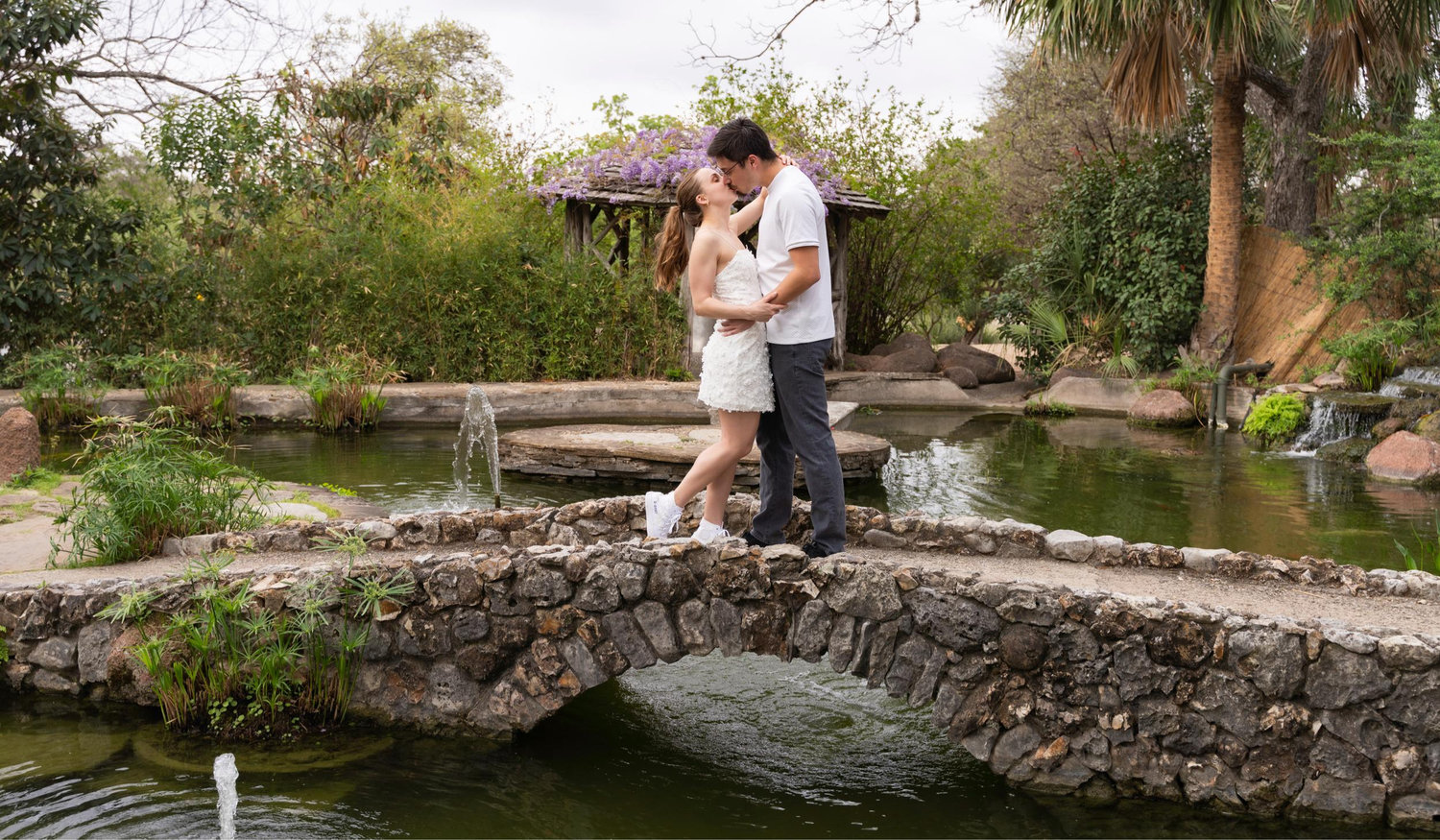 The Wedding Website of Sydney Tetens and Thomas McLaughlin