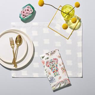 Balzary 4-Piece Table Linen Bundle