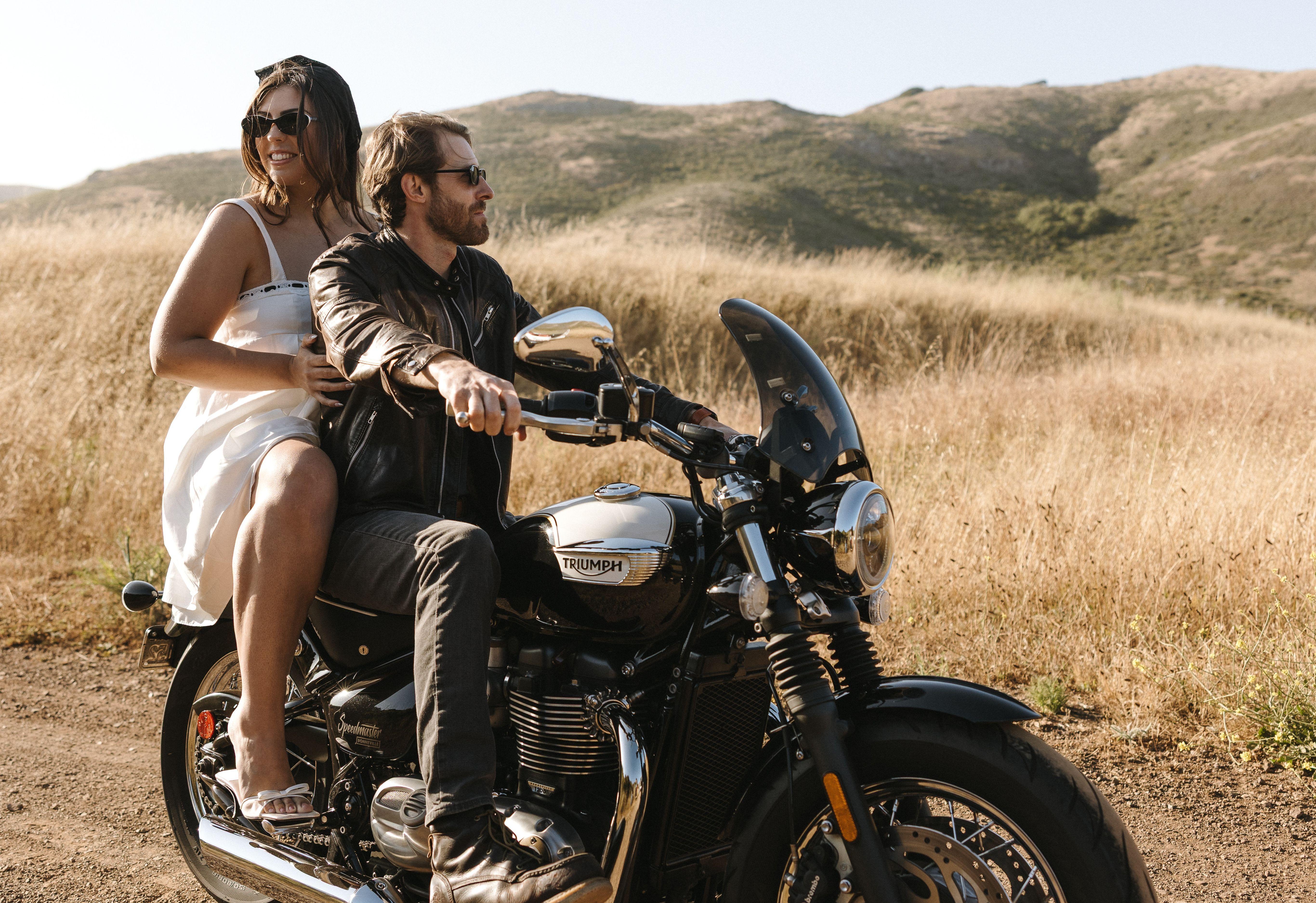 The Wedding Website of Sara Tinney and Joe Ekross