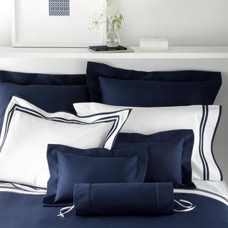 Elliot Coverlet