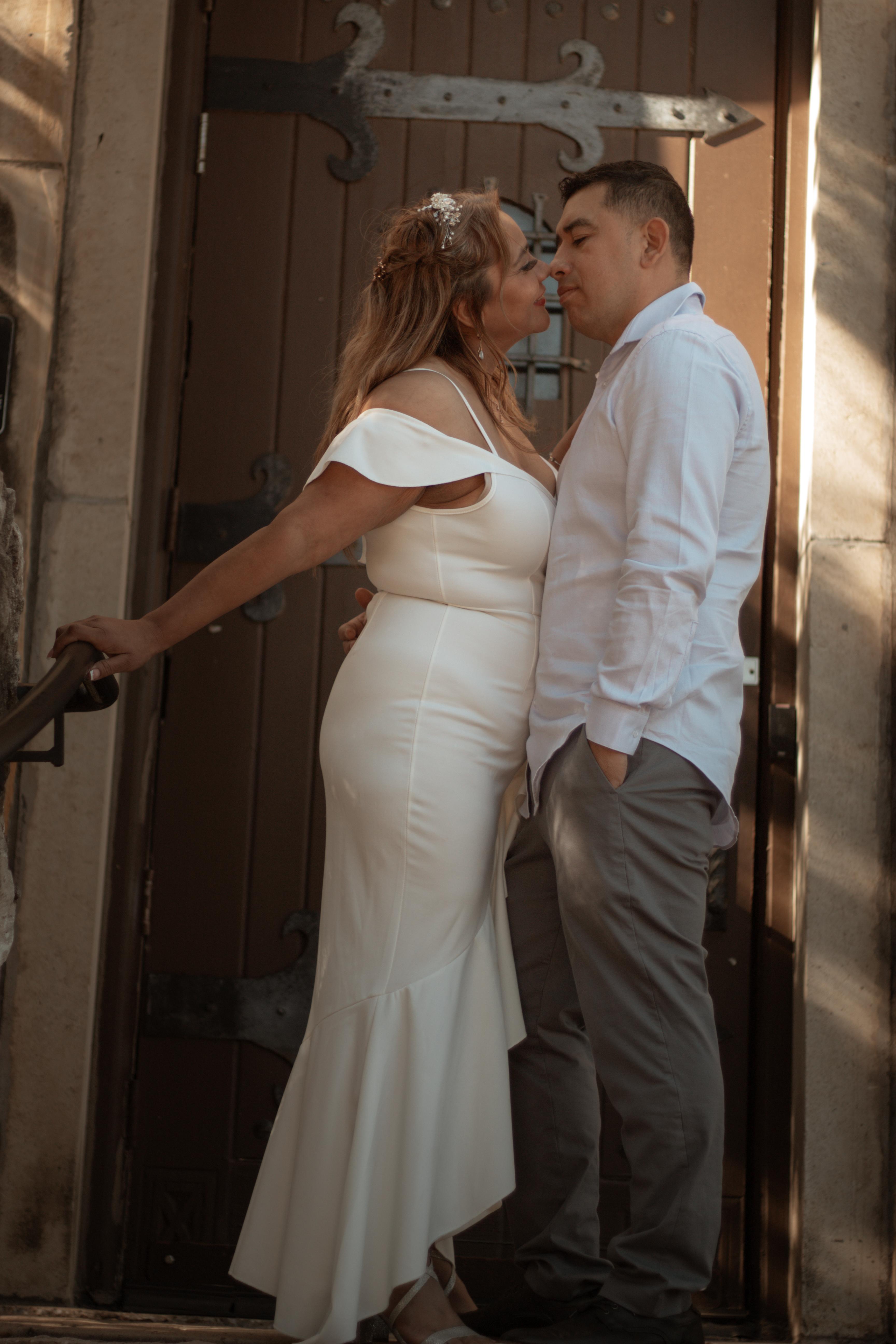 The Wedding Website of Xochilt Garay and José Flores