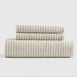 European Linen Fitted Sheet Set - Queen