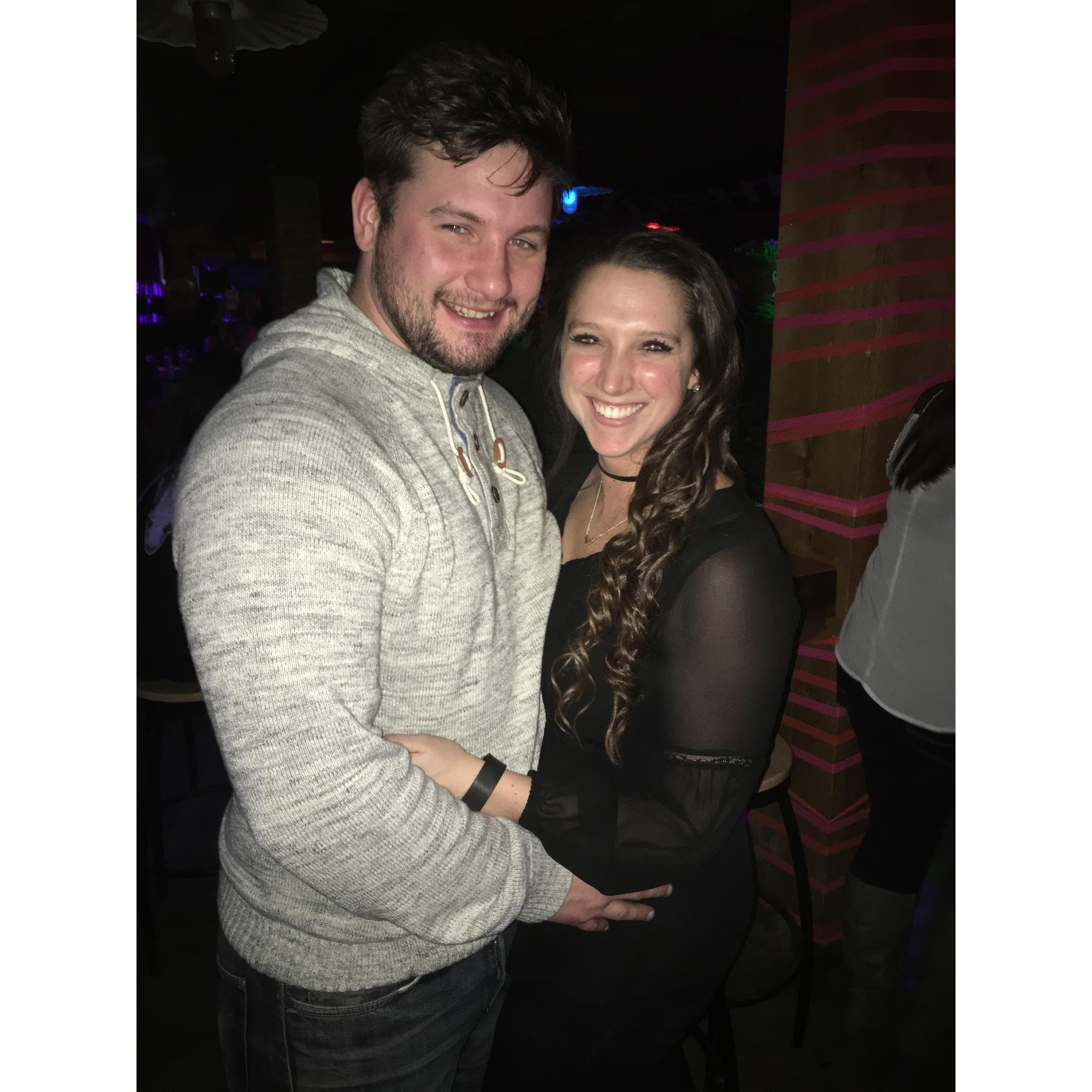 Our 1st photo together!!