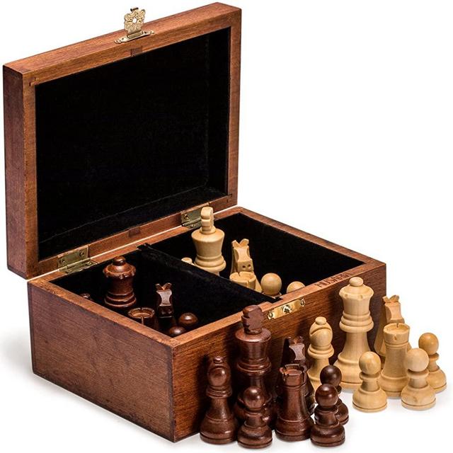 Husaria Staunton Tournament No. 4 Chessmen with 2 Extra Queens and Wooden Box, 3.1-inch Kings