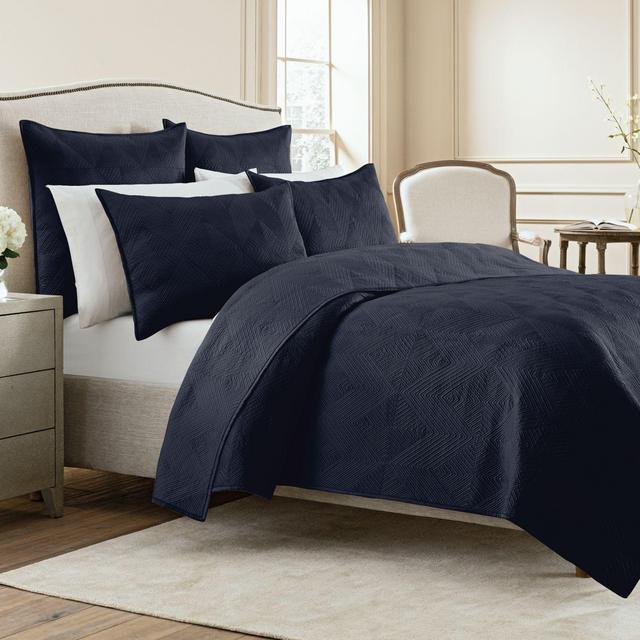 Wamsutta® Full/Queen Bliss Coverlet in Navy