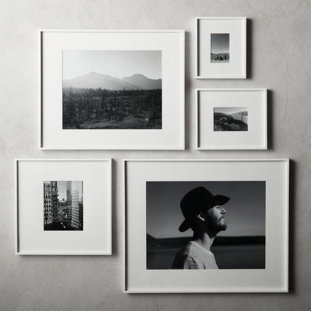 Gallery White Frames with White Mats