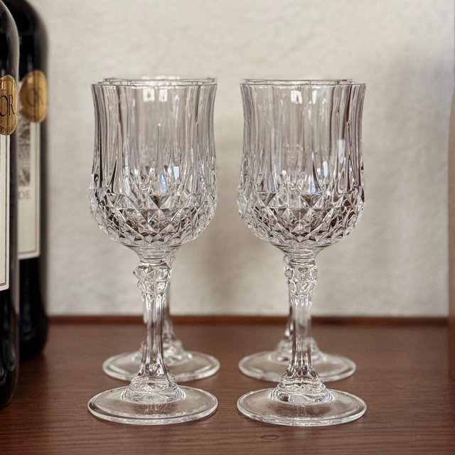Vintage Cristal D’Arques-Durand Longchamp Wine Glasses Set of Four (4)