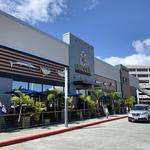 Uncle's Fish Market Bar & Grill - Pearlridge