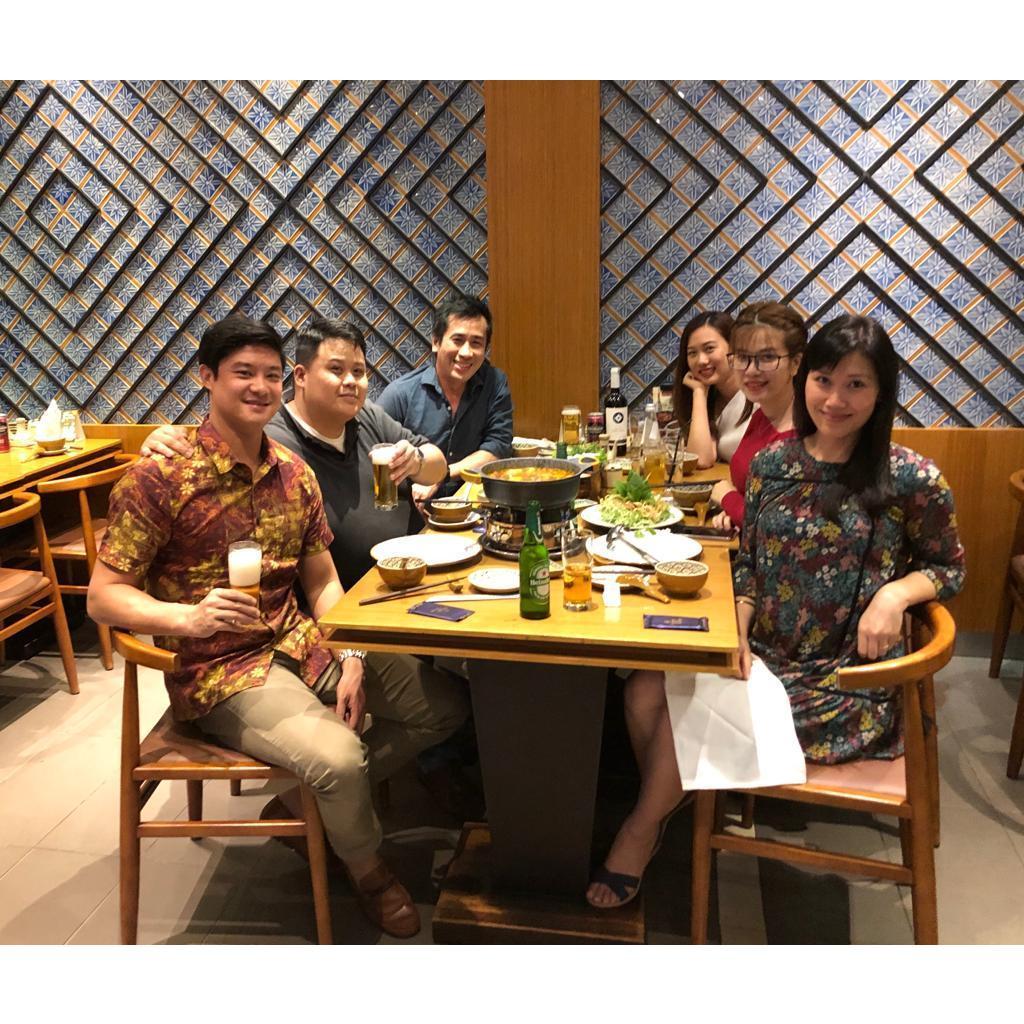 Dinner with family and friends in Ho Chi Minh City.