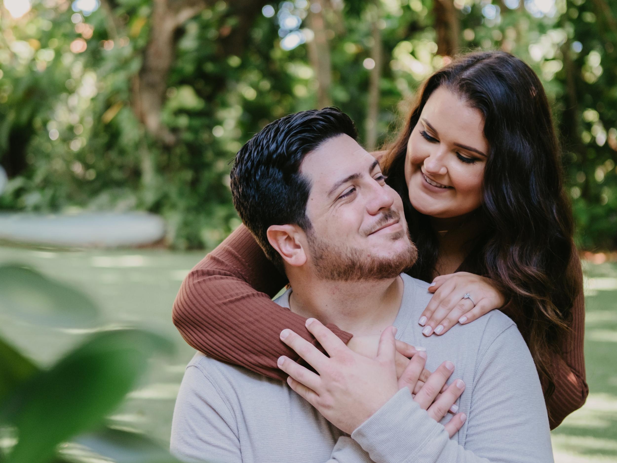 The Wedding Website of Amanda Fetzer and Roberto Mendez
