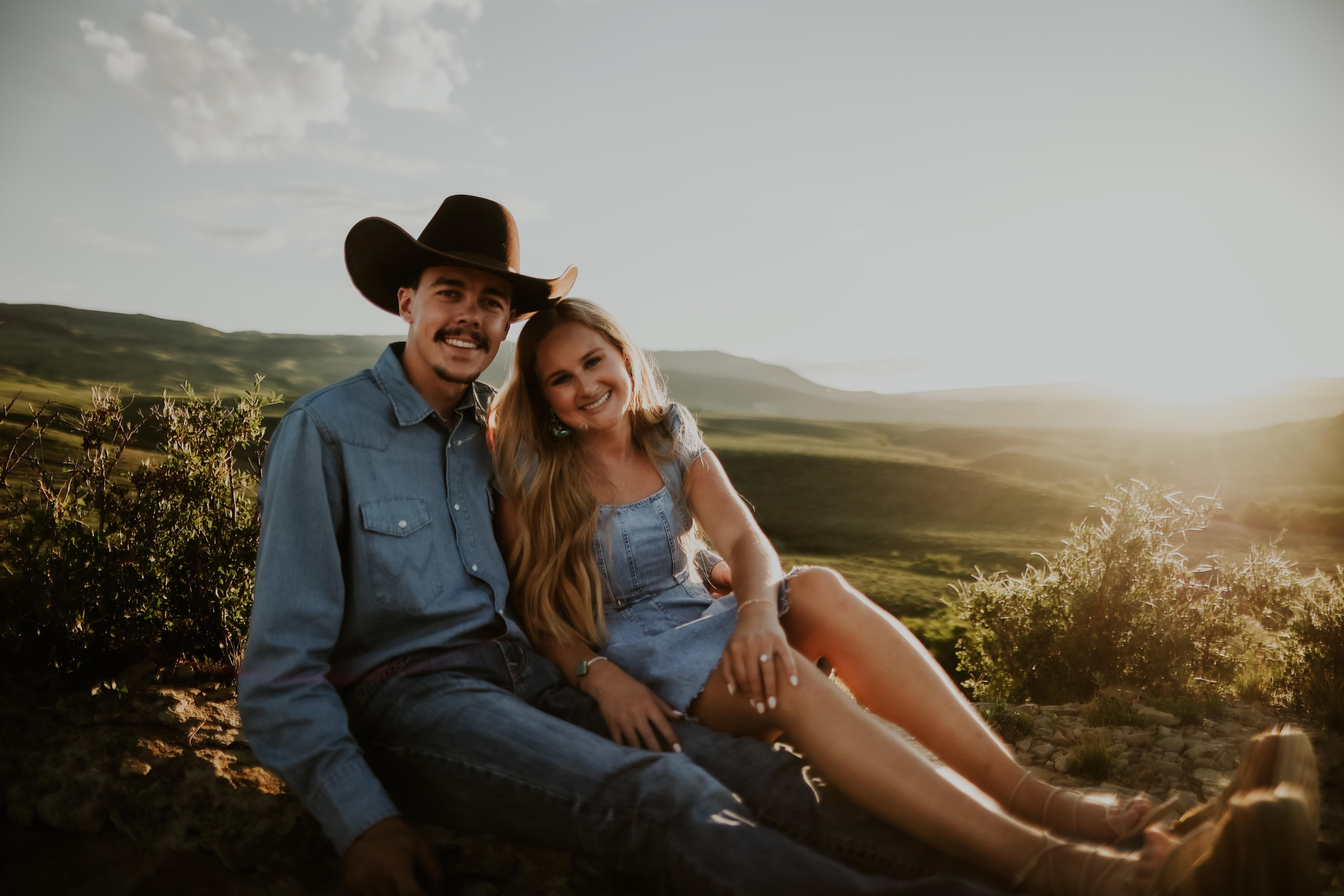 The Wedding Website of Emma Saunders and Matthew Underwood