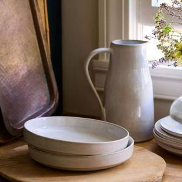The Rowen Portuguese Stoneware Low Bowls, Set of 4