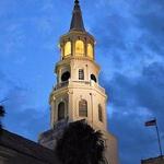 Ghosts of Charleston Night-Time Walking Tour with Unitarian Church Graveyard