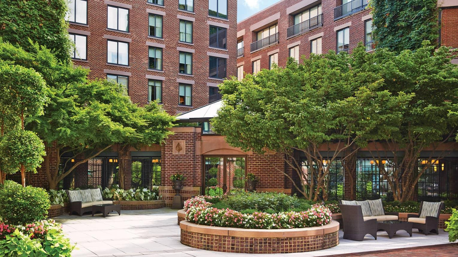 The Wedding Website of Shanyn Harry and Adam Hollander