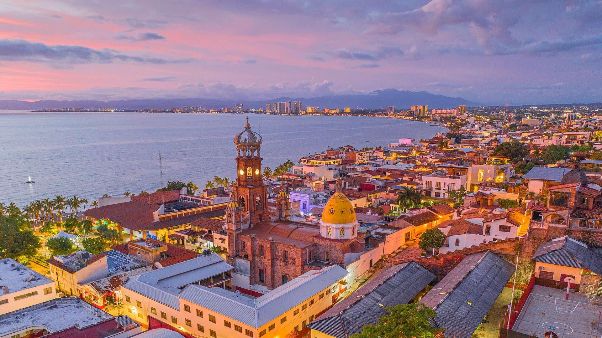 The Wedding Website of Jeremy Jennings and Daisy Quinonez