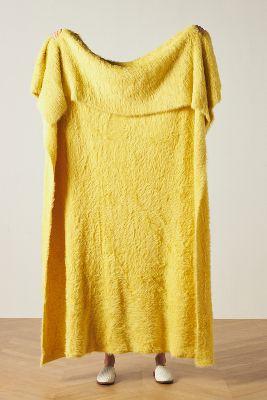 Renata Cozy Eyelash Throw Blanket