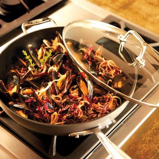 HA1 Hard Anodized Covered Fry Pan