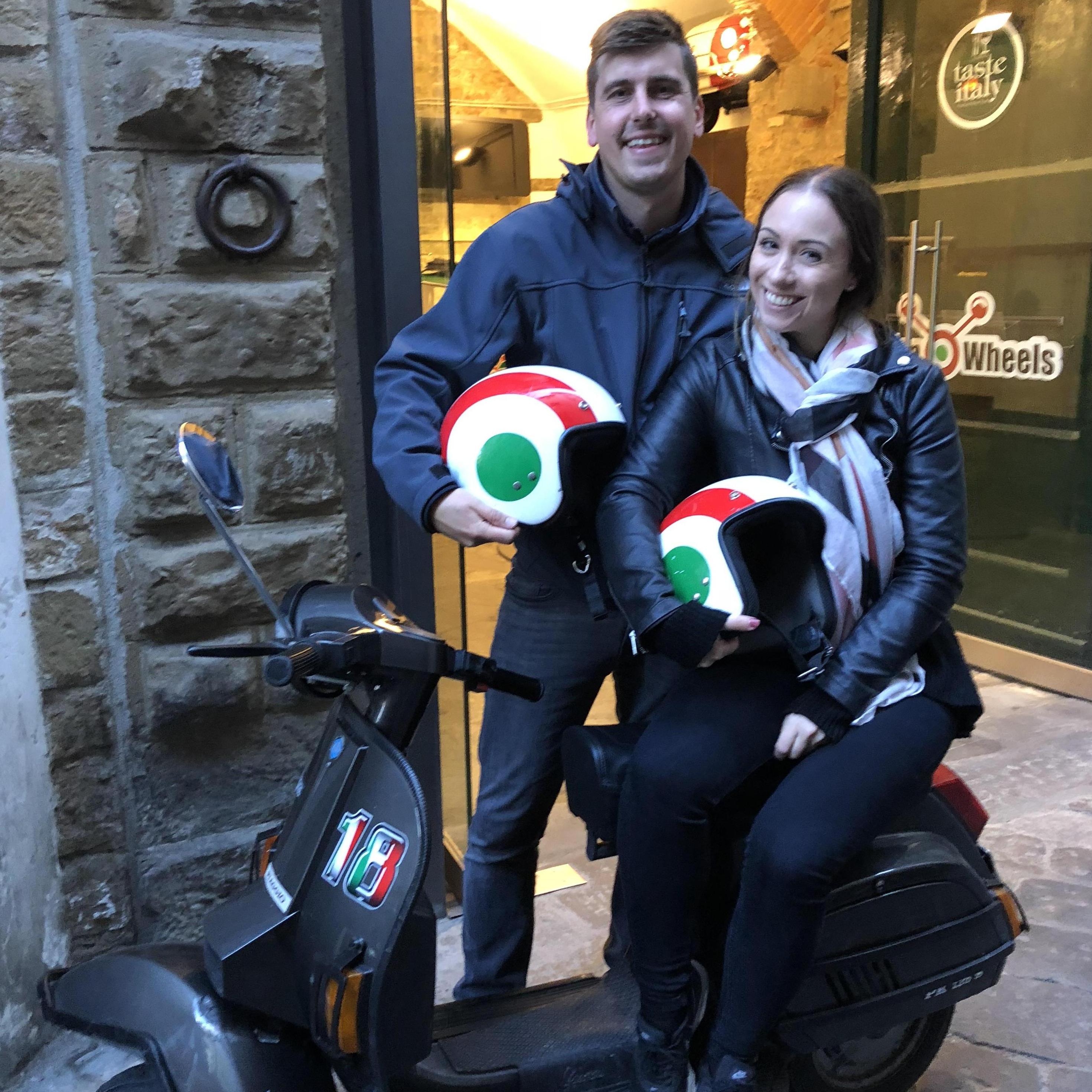 Florence, Vespa Tour
2019