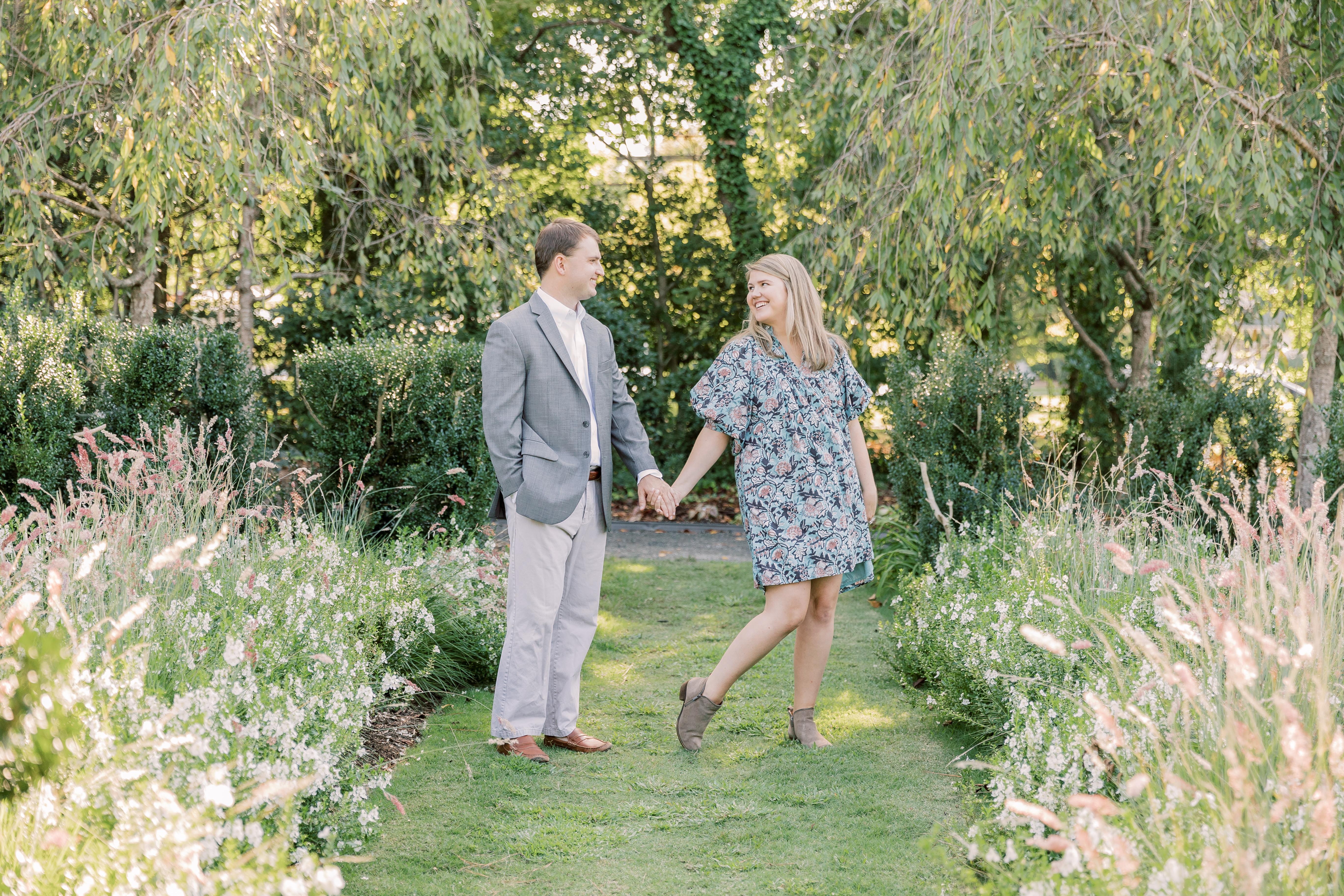 The Wedding Website of Leslie Rainey and Hayden Hoffler