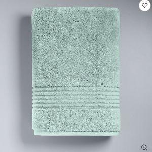 Simply Vera Vera Wang Signature Bath Towel- Sea Glass